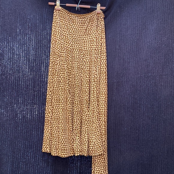 2 Piece skirt & top “Lapis” - Picture 4 of 7